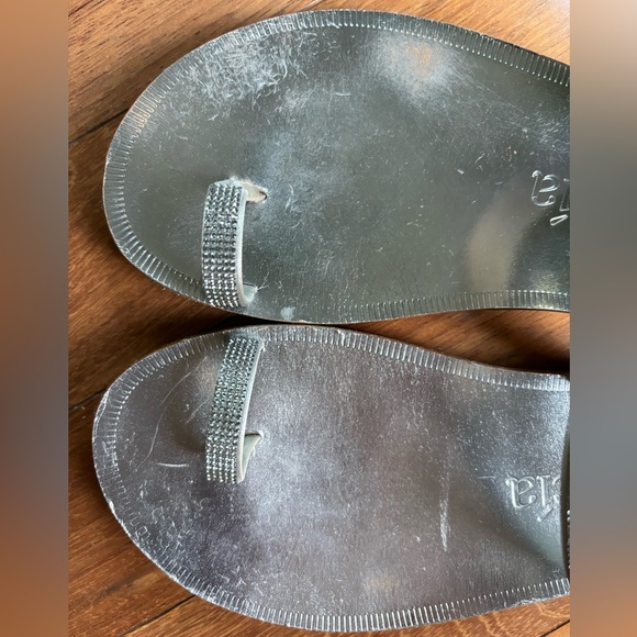 PEDRO GARCIA  Zarina Swarovski Crystal Satin Toe Ring Sandals - Picture 4 of 16